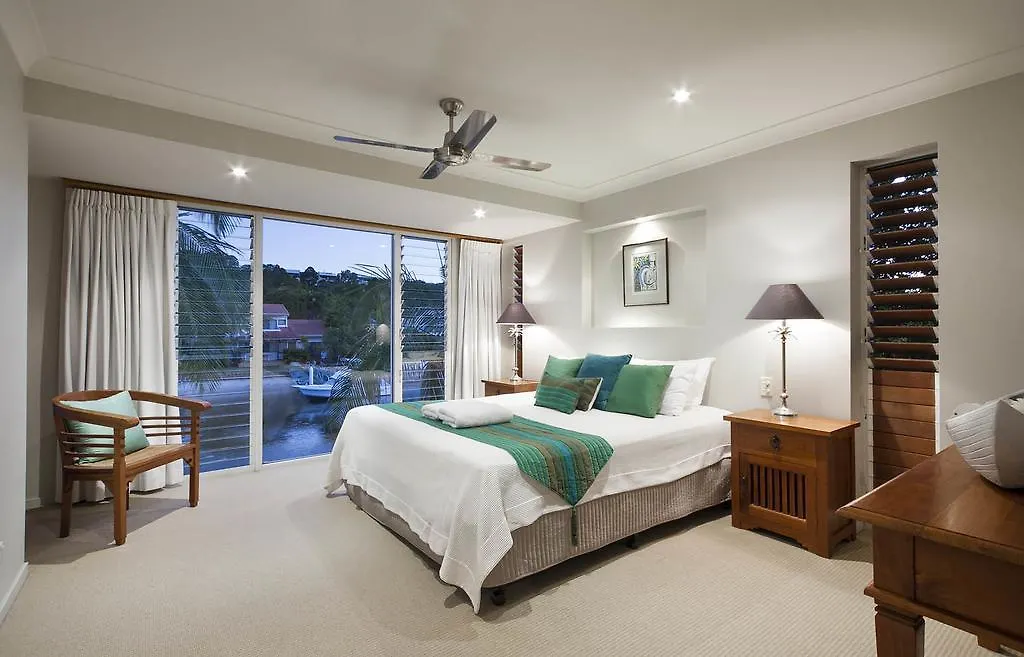 20 Wesley Court, Noosa Heads Villa Holiday home